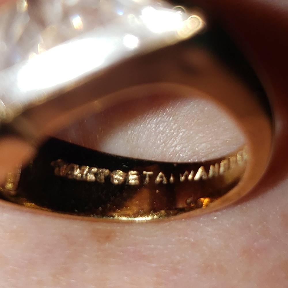 Ring - Picture 5 of 5